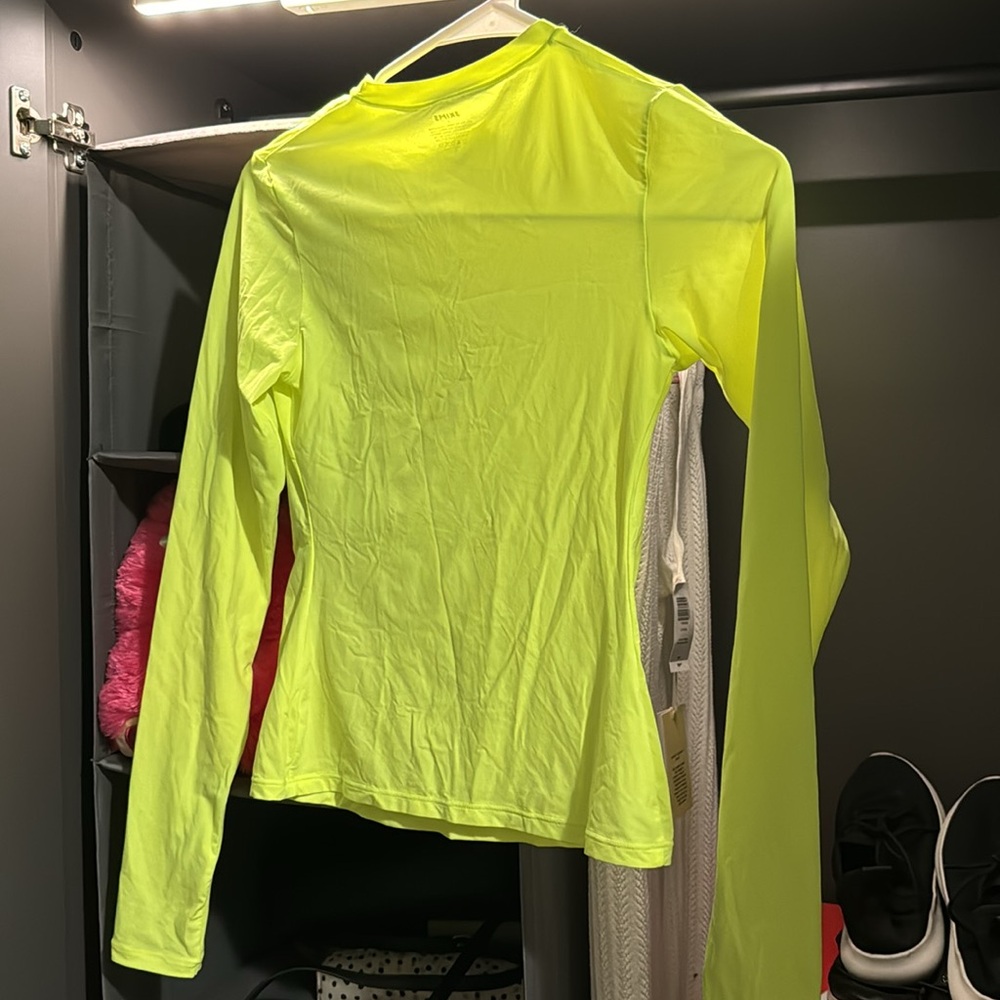 Skims fits everybody green highlighter long sleeve top size small - Picture 5 of 5